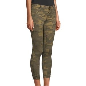 Joie Park Camo Cargo skinny pants 23